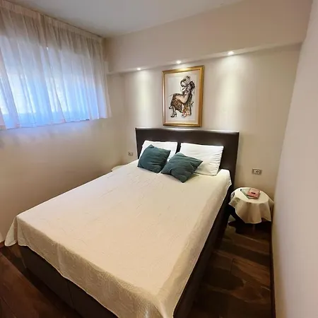 Apartament Marea *